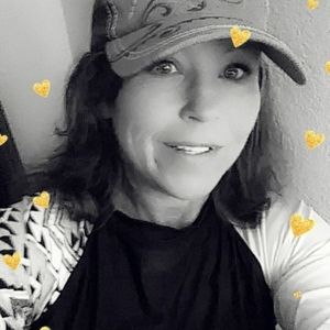 Meet your Posher, Terri